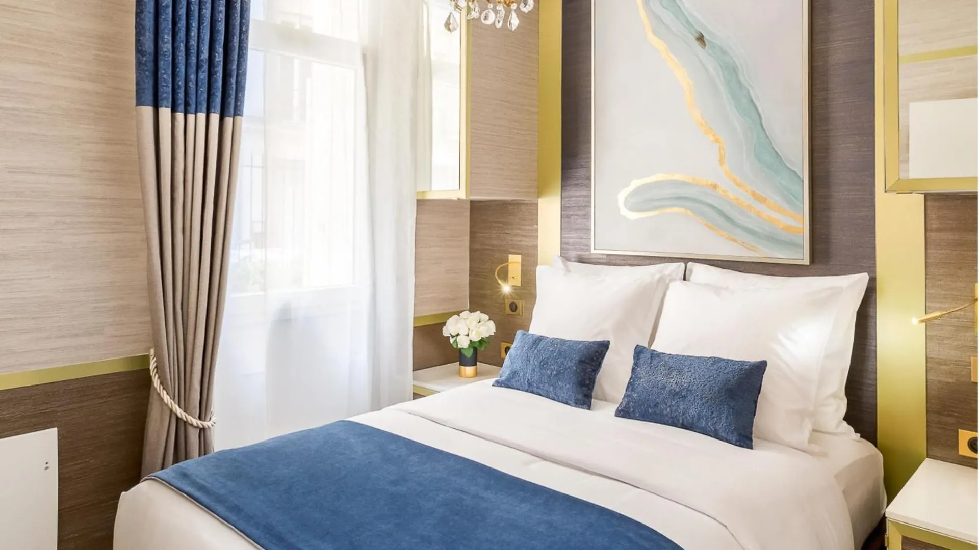 Merveil - Luxury Suite - Tour Eiffel - Laos Paris