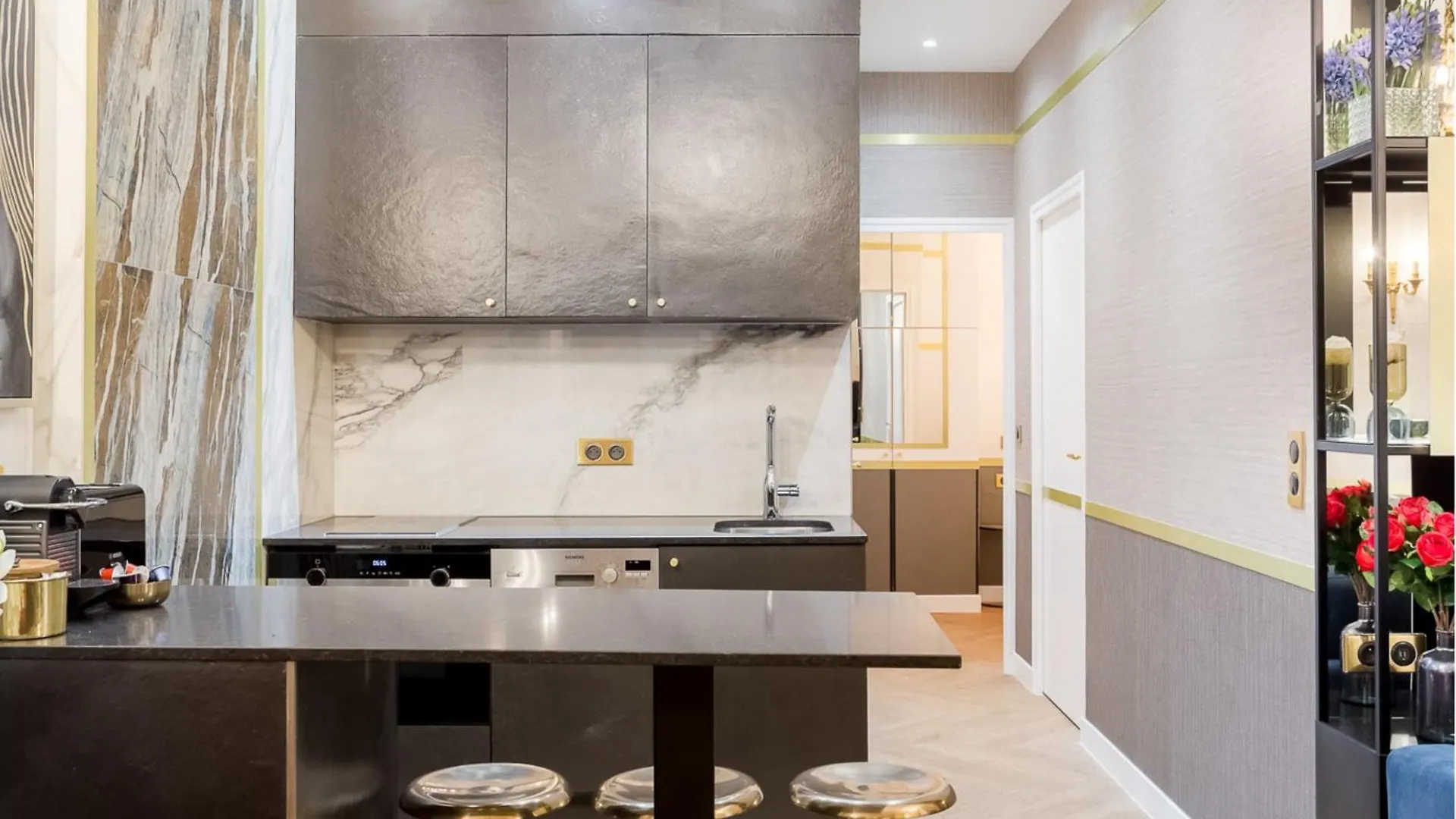 Merveil - Luxury Suite - Tour Eiffel - Laos Paris Apartment